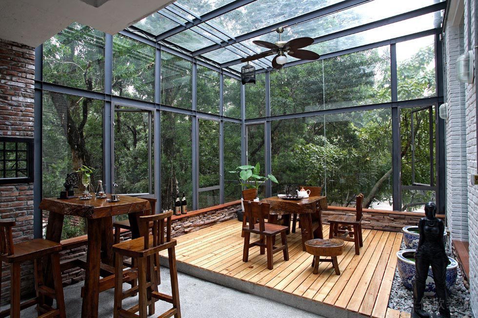 灰色鋼結(jié)構(gòu)陽光房設(shè)計(jì)圖