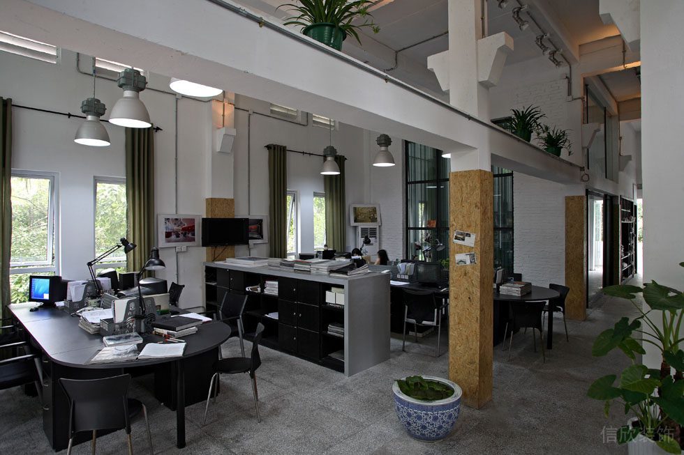 創(chuàng)威貿(mào)易有限公司800平方辦公室設(shè)計裝飾