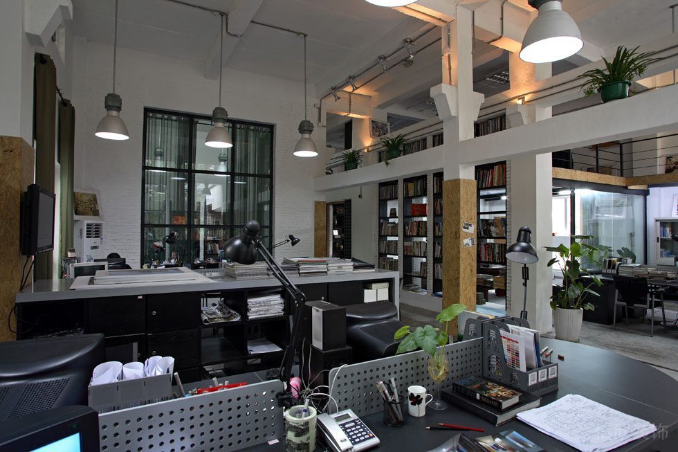 創(chuàng)威貿(mào)易有限公司800平方辦公室設(shè)計裝飾