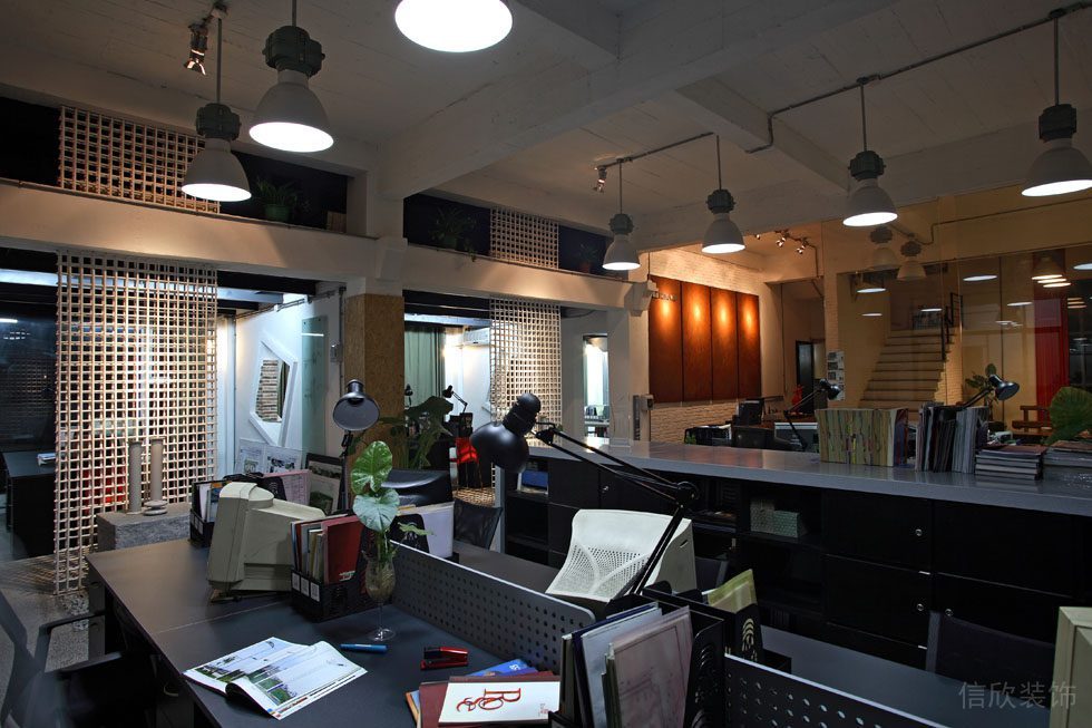 創(chuàng)威貿(mào)易有限公司800平方辦公室設(shè)計裝飾