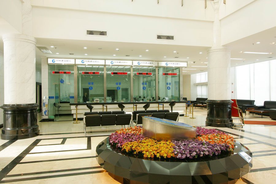 銀行營(yíng)業(yè)大廳中間圓形花臺(tái)設(shè)計(jì)效果圖