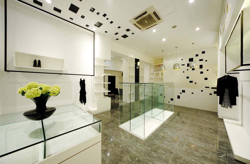 羅湖區服飾店裝修案例 羅湖區服飾店裝修案例
