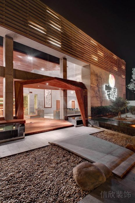 展廳戶外防腐木門頭