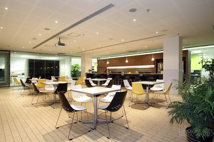 龍崗安杰辦公室裝修_吧臺(tái)