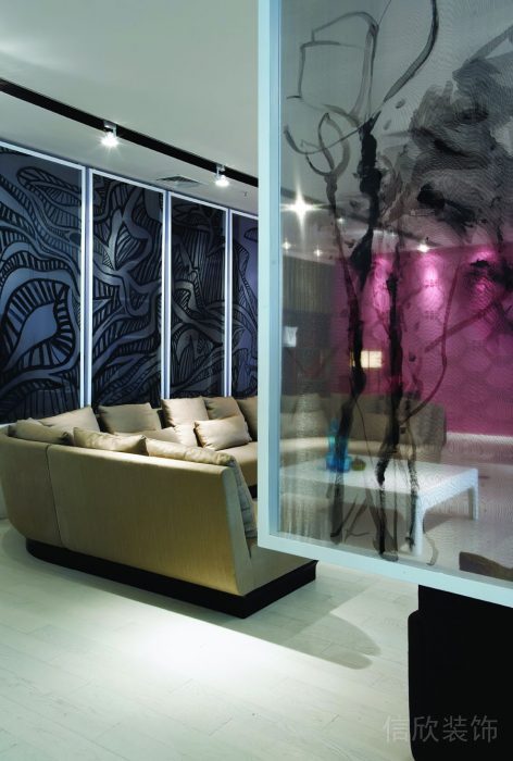 深圳南山鮮色調辦公室裝修_洽談區(qū)2