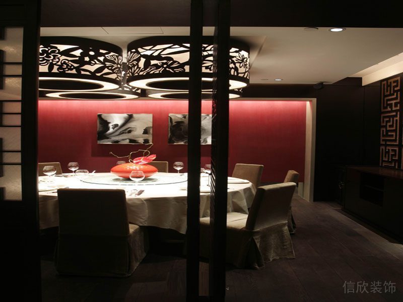餐飲裝修_紅色墻面