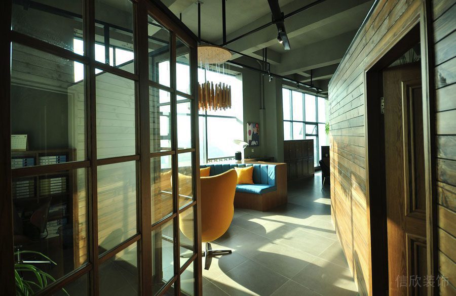 深圳南山區(qū)中式辦公室裝修