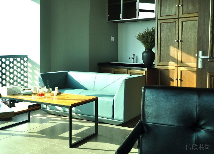 深圳南山區(qū)中式辦公室裝修