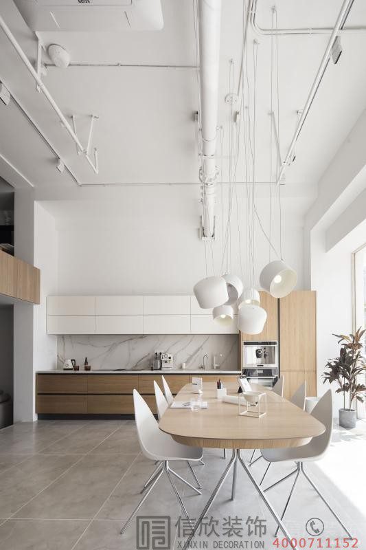 工業(yè)風辦公室原木會議室天花吊頂