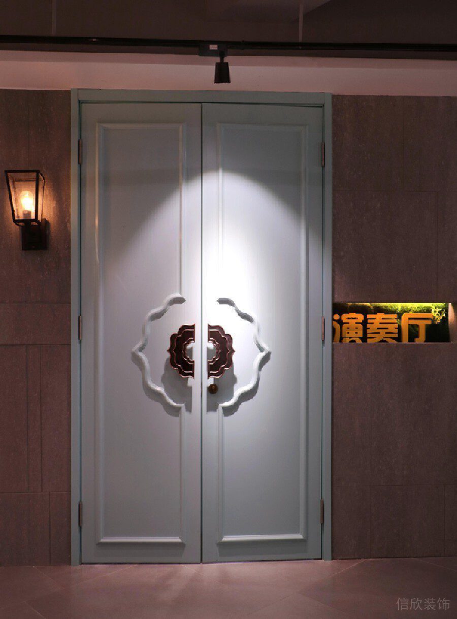 演奏廳平推門(mén)壁燈培訓(xùn)機(jī)構(gòu)裝修