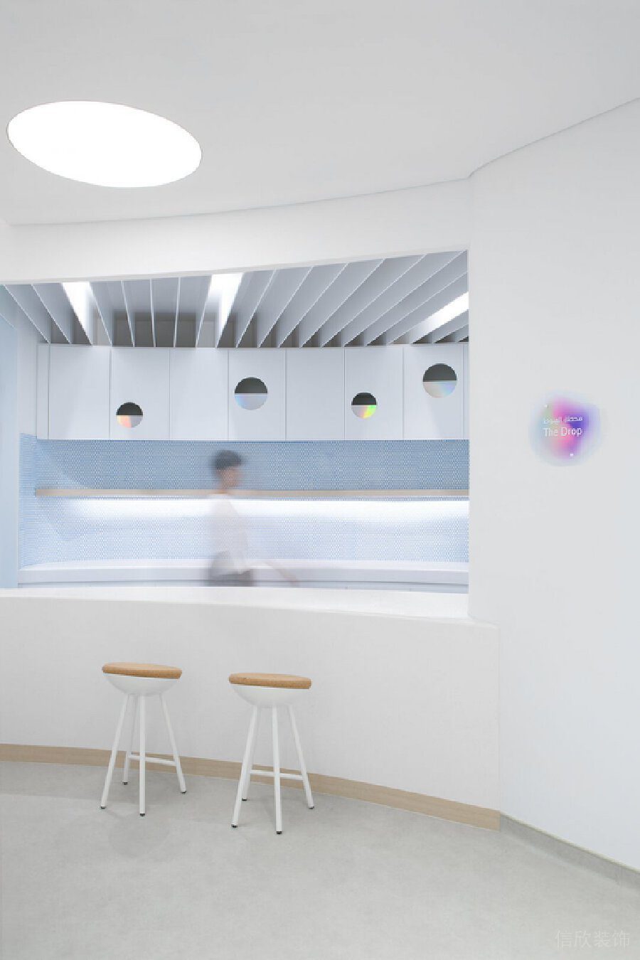 茶水間吸頂燈極簡風(fēng)裝修