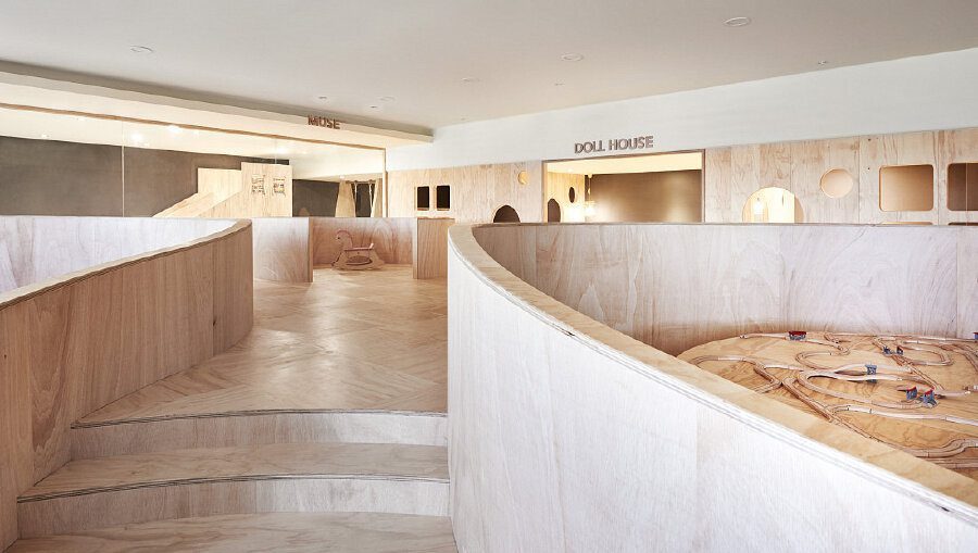 階梯弧形原木風(fēng)過道設(shè)計(jì)圖