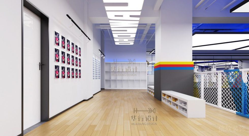 墻柱創(chuàng)意設(shè)計(jì)健身房裝修休息區(qū)黑白色調(diào)現(xiàn)代字母天花吊頂