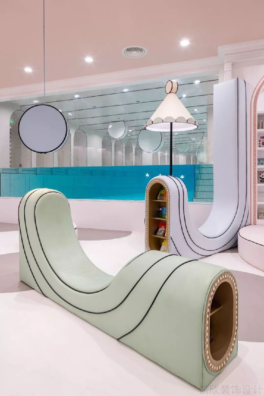 兒童閱讀室裝修效果圖彩色皮革沙發