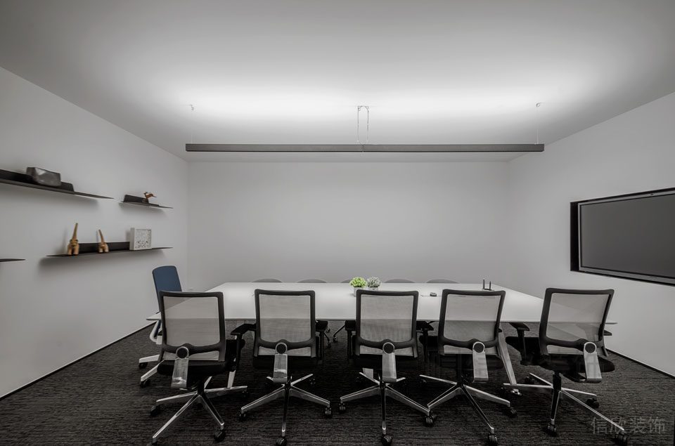 會議室裝修效果圖內(nèi)嵌式顯示屏演講廳辦公室裝修設(shè)計簡約風(fēng)加厚地毯設(shè)計
