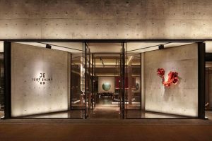 深圳龍華工業(yè)風餐廳裝修設計效果圖門頭裝修圖