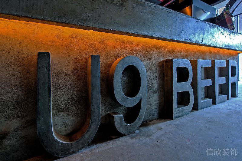 辦公室形象版半墻設(shè)計字母裝修設(shè)計效果圖過道