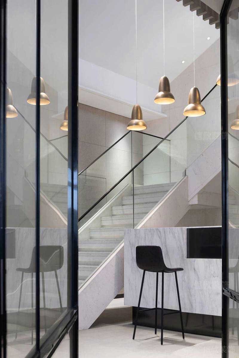 辦公室現(xiàn)代輕奢風(fēng)大理石前臺(tái)效果圖