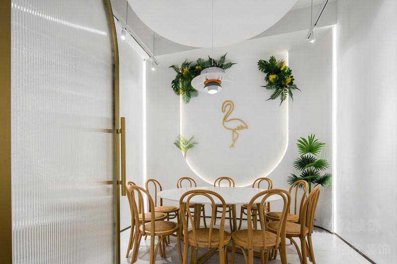 辦公室現(xiàn)代輕奢風(fēng)圓桌會(huì)議室效果圖