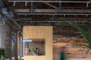 廠房改造的工業(yè)風(fēng)餐廳