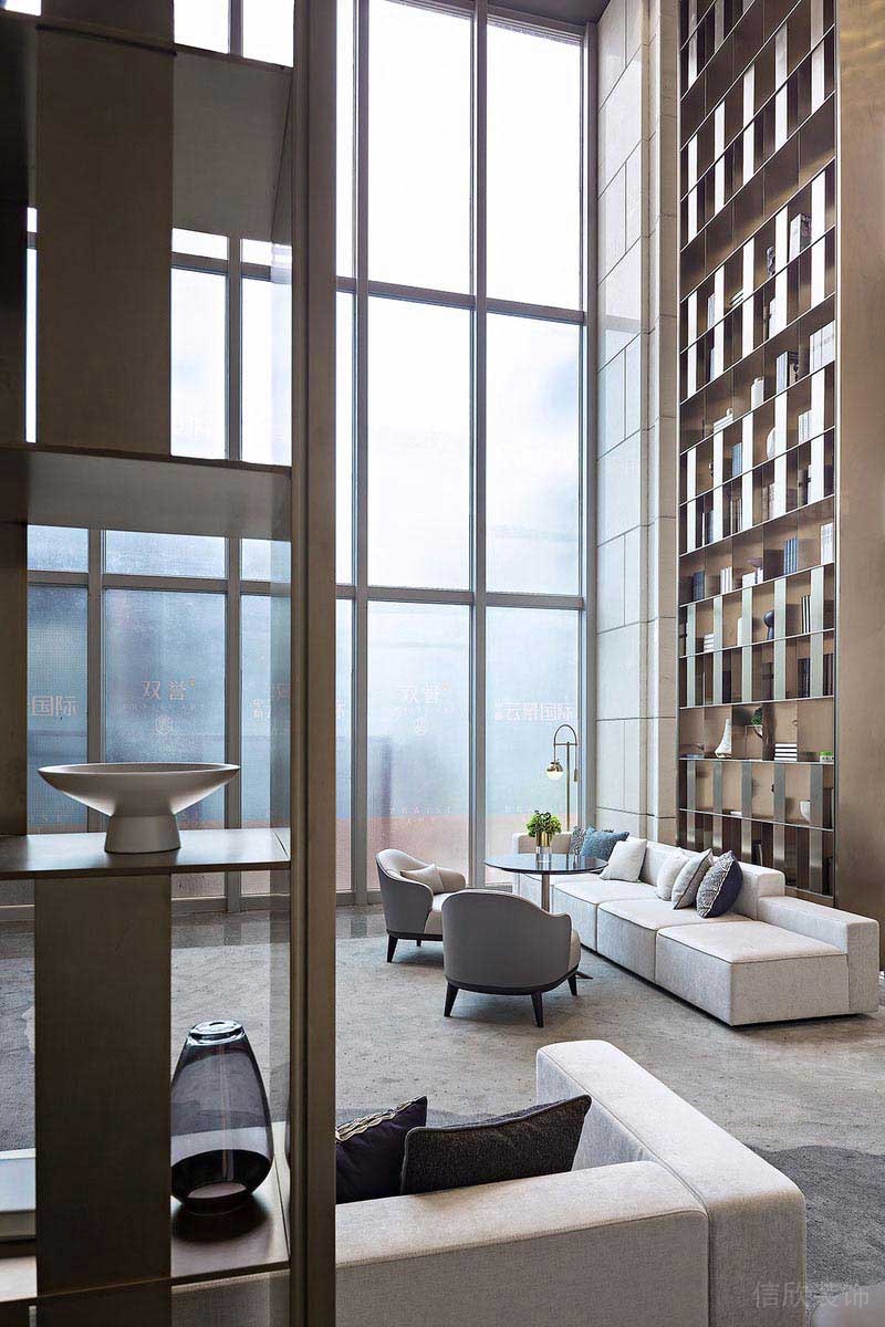 大堂金色隔斷設(shè)計效果圖