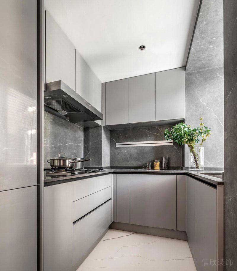 二手房改造現(xiàn)代簡約風(fēng)廚房效果圖