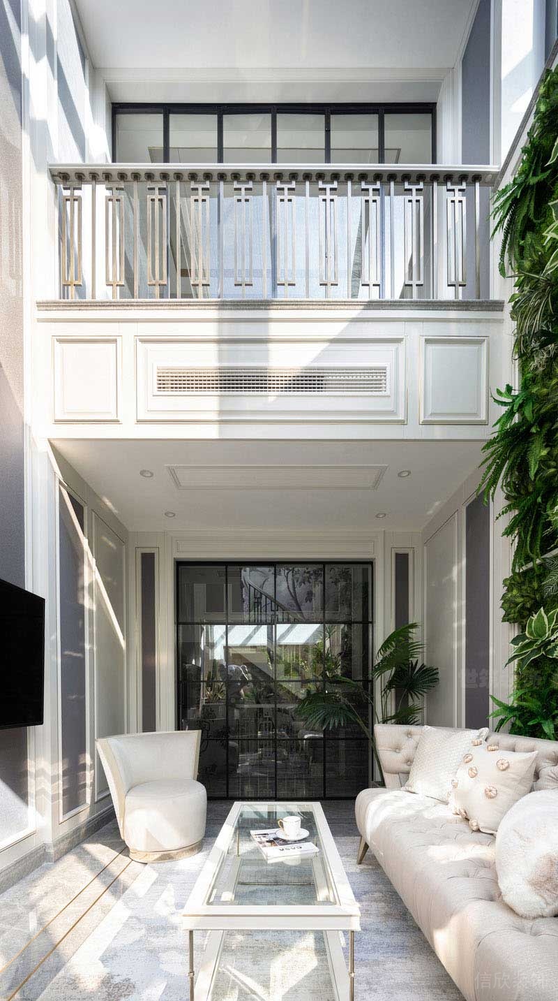 簡(jiǎn)歐風(fēng)格別墅空間休閑區(qū)玻璃茶幾