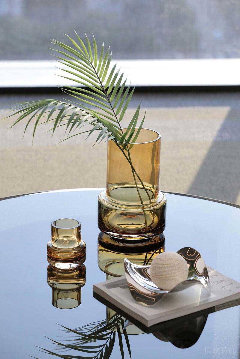 現代風格玻璃家具效果