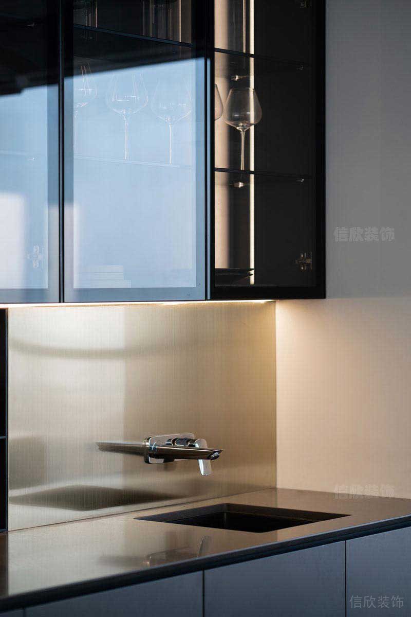 現(xiàn)代風格洗手臺