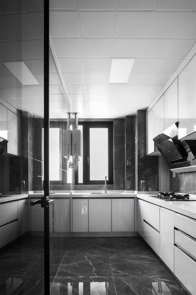 現(xiàn)代風(fēng)格樣板間廚房灶臺(tái)