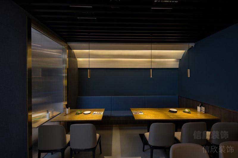 現代輕奢風餐廳卡座