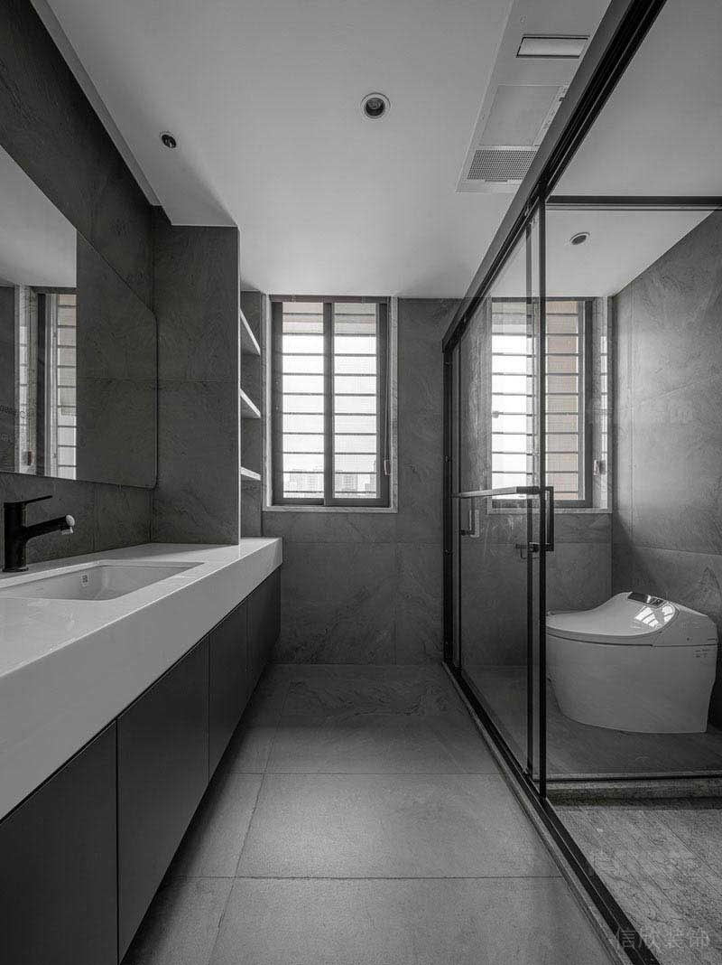 新居后現代風黑白灰衛生間效果圖
