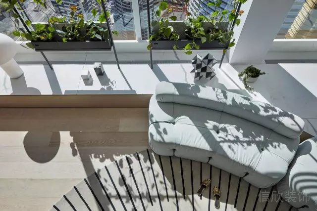 簡約的辦公室灰色布藝沙發 簡約的辦公室灰色布藝沙發