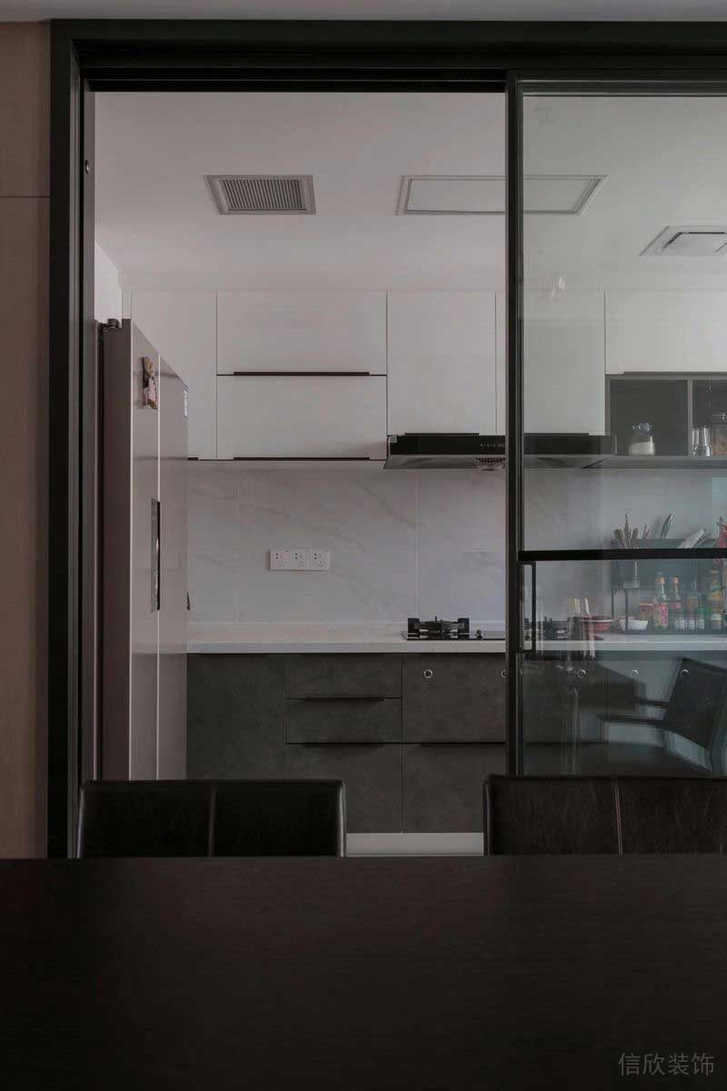 深圳福田區(qū)筆架山極簡風(fēng)新房裝修設(shè)計案例廚房 深圳福田區(qū)筆架山極簡風(fēng)新房裝修設(shè)計案例廚房