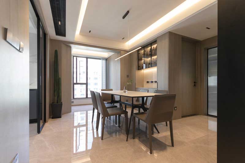 深圳羅湖區(qū)現(xiàn)代簡(jiǎn)約家庭新房裝修餐廳家具組合