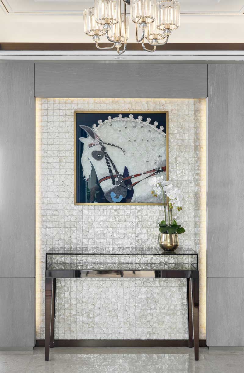 深圳羅湖現(xiàn)代輕奢風(fēng)格裝修玄關(guān) 深圳羅湖現(xiàn)代輕奢風(fēng)格裝修玄關(guān)