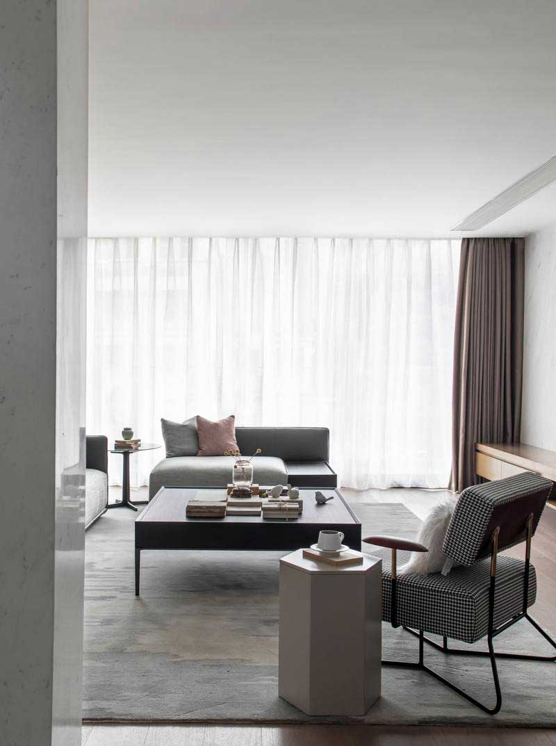 深圳羅湖區(qū)極簡風(fēng)80平方復(fù)式小戶型裝修設(shè)計(jì)客廳家具 深圳羅湖區(qū)極簡風(fēng)80平方復(fù)式小戶型裝修設(shè)計(jì)客廳家具