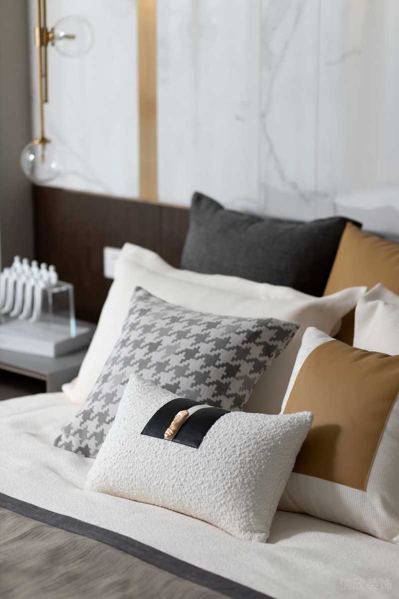 深圳龍崗坂田萬科第五園輕奢風大戶型樣板間設計主臥軟裝 深圳龍崗坂田萬科第五園輕奢風大戶型樣板間設計主臥軟裝