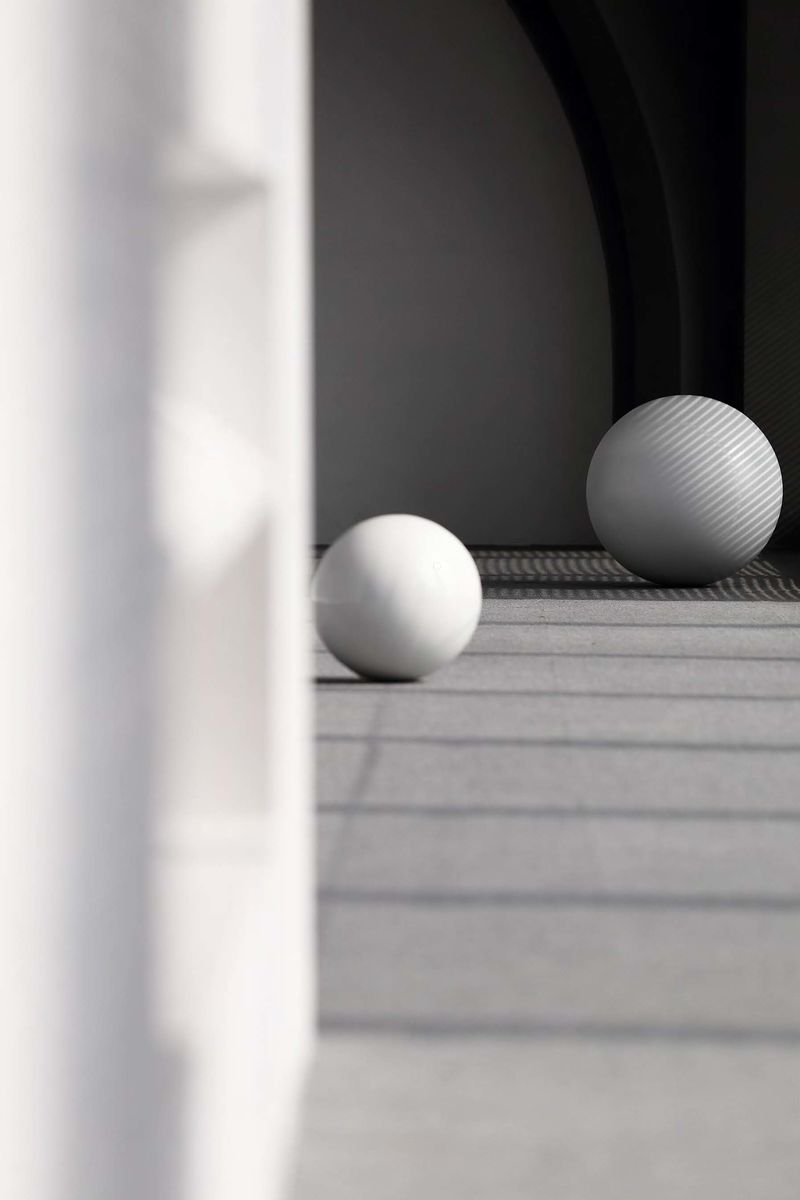 深圳龍華大浪極簡風格辦公室裝修過道藝術(shù)裝置 深圳龍華大浪極簡風格辦公室裝修過道藝術(shù)裝置