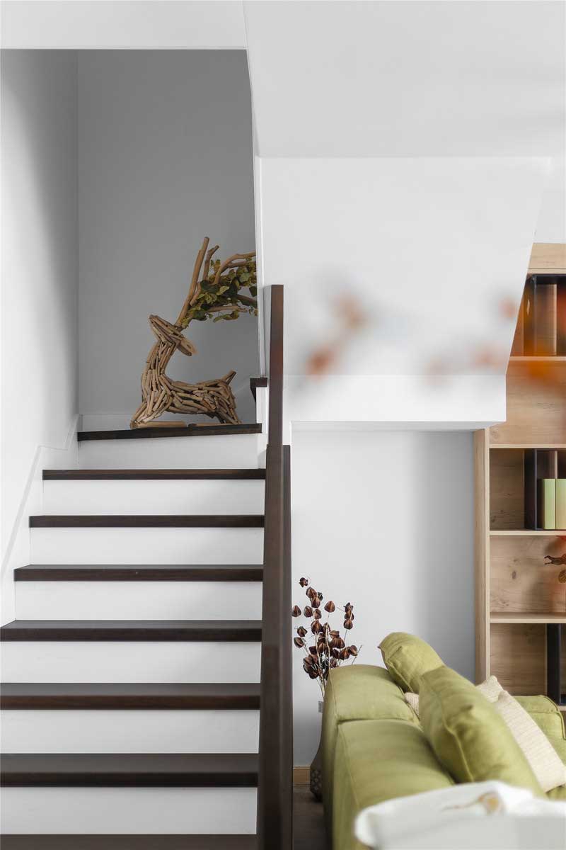 深圳龍崗坂田北歐風格二手房翻新裝修樓梯 深圳龍崗坂田北歐風格二手房翻新裝修樓梯