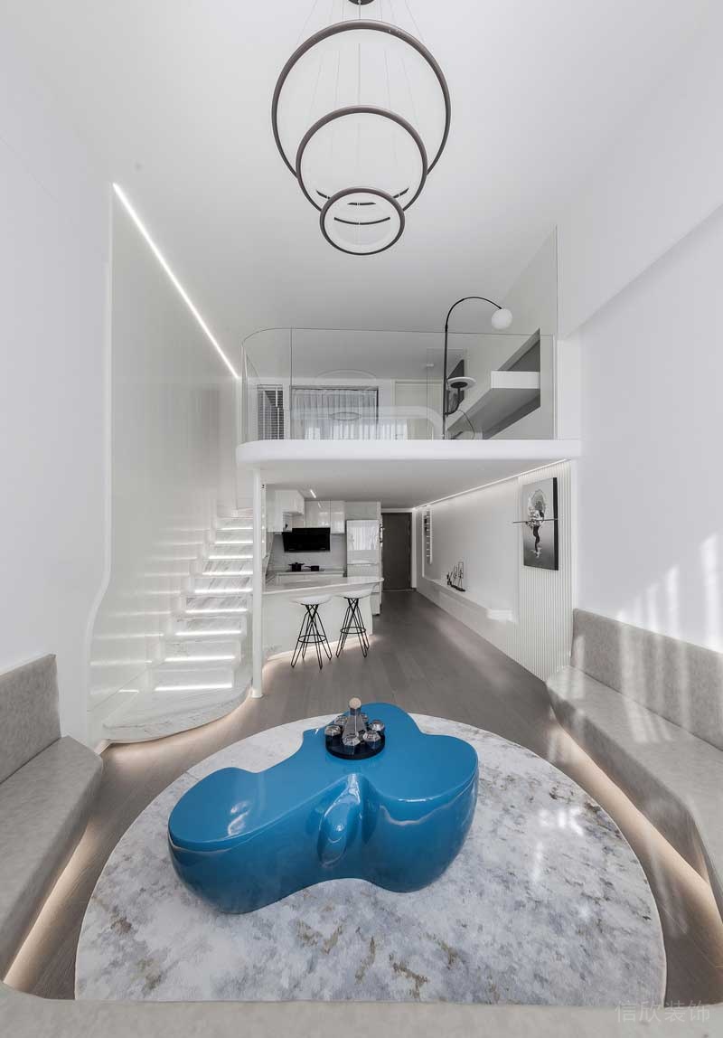 深圳寶安現代白色調家庭裝修案例藍色茶幾 深圳寶安現代白色調家庭裝修案例藍色茶幾