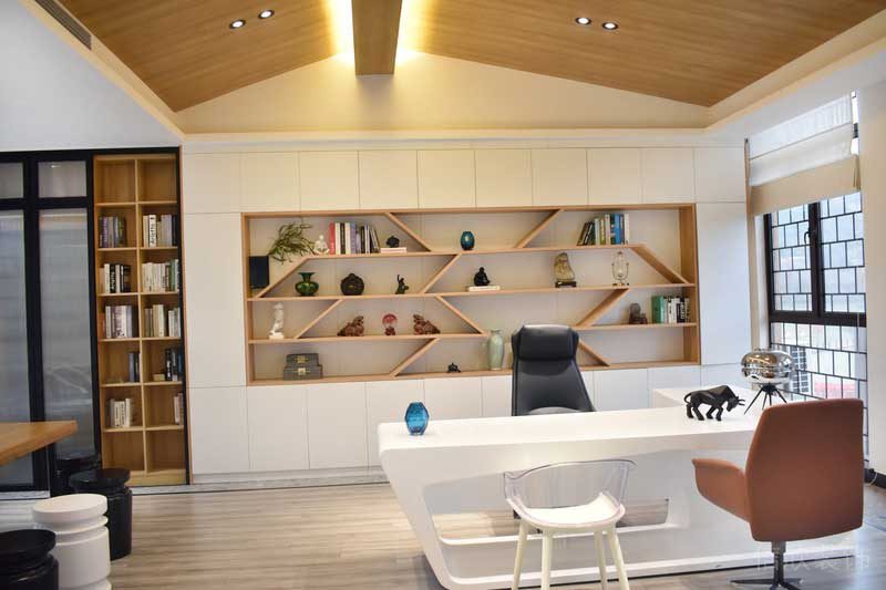 深圳鹽田區(qū)現(xiàn)代中式風(fēng)格辦公室裝修設(shè)計風(fēng)格定位