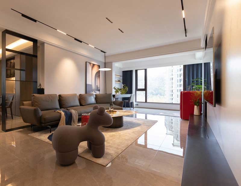 深圳羅湖區(qū)現(xiàn)代簡(jiǎn)約家庭新房裝修客廳無(wú)主燈天花吊頂