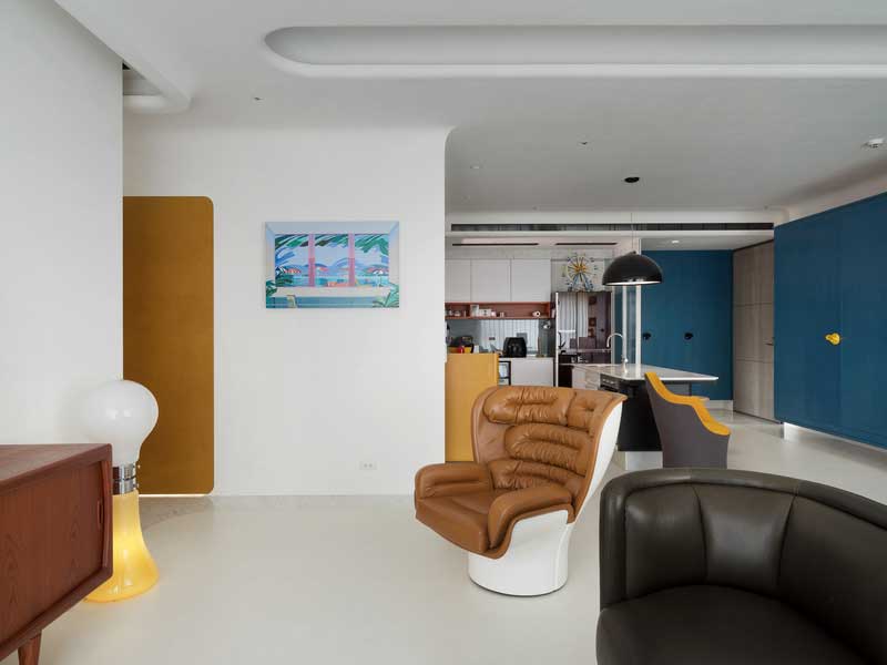 深圳龍崗后現(xiàn)代藍色調(diào)三居室裝修圖單人沙發(fā) 深圳龍崗后現(xiàn)代藍色調(diào)三居室裝修圖單人沙發(fā)