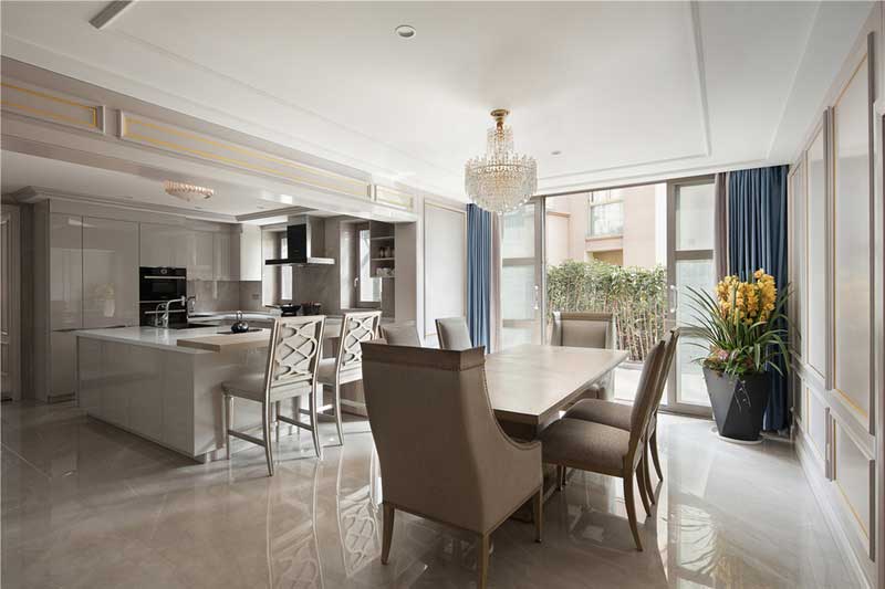 深圳福田金色調(diào)輕奢風(fēng)家庭裝修餐廳 深圳福田金色調(diào)輕奢風(fēng)家庭裝修餐廳