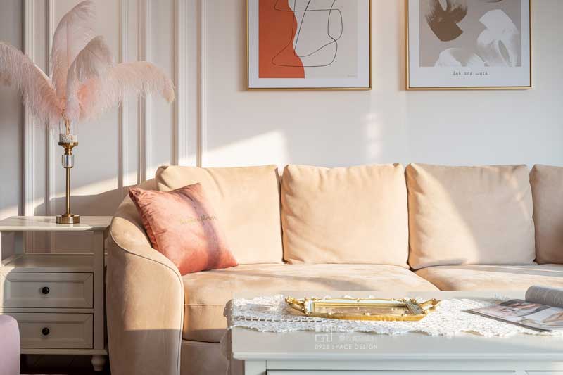 拍攝至下午正好趕上了一縷陽光灑進室內,趕緊抓拍幾張 拍攝至下午正好趕上了一縷陽光灑進室內,趕緊抓拍幾張