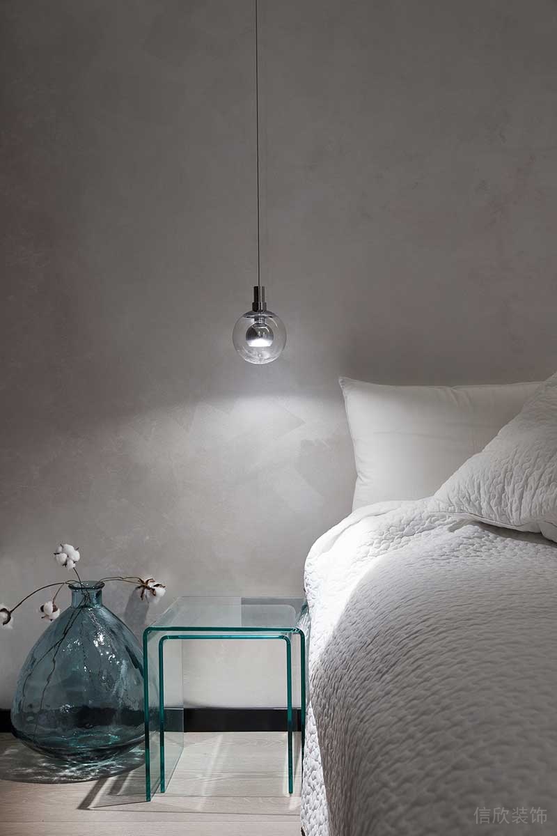 深圳龍崗區(qū)黑白灰極簡(jiǎn)風(fēng)家居裝修竣工實(shí)景圖次臥家具 深圳龍崗區(qū)黑白灰極簡(jiǎn)風(fēng)家居裝修竣工實(shí)景圖次臥家具