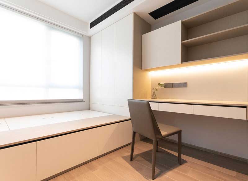 深圳羅湖區(qū)現(xiàn)代簡(jiǎn)約家庭新房裝修客房定制榻榻米