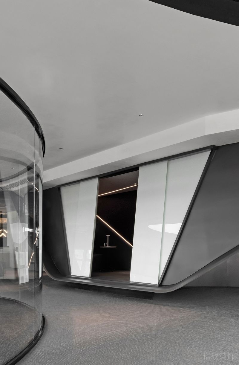 深圳福田卓越城現(xiàn)代風(fēng)格辦公室裝修設(shè)計(jì)過(guò)道 深圳福田卓越城現(xiàn)代風(fēng)格辦公室裝修設(shè)計(jì)過(guò)道