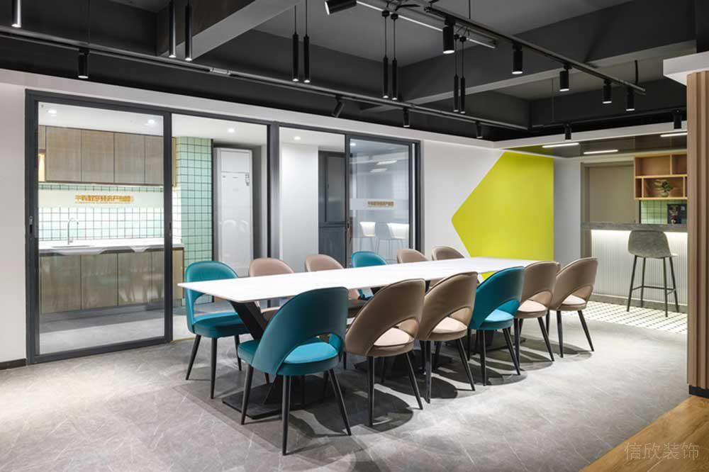 深圳羅湖區(qū)華潤大廈現(xiàn)代簡約風(fēng)格辦公室設(shè)計(jì)案例用餐區(qū) 深圳羅湖區(qū)華潤大廈現(xiàn)代簡約風(fēng)格辦公室設(shè)計(jì)案例用餐區(qū)